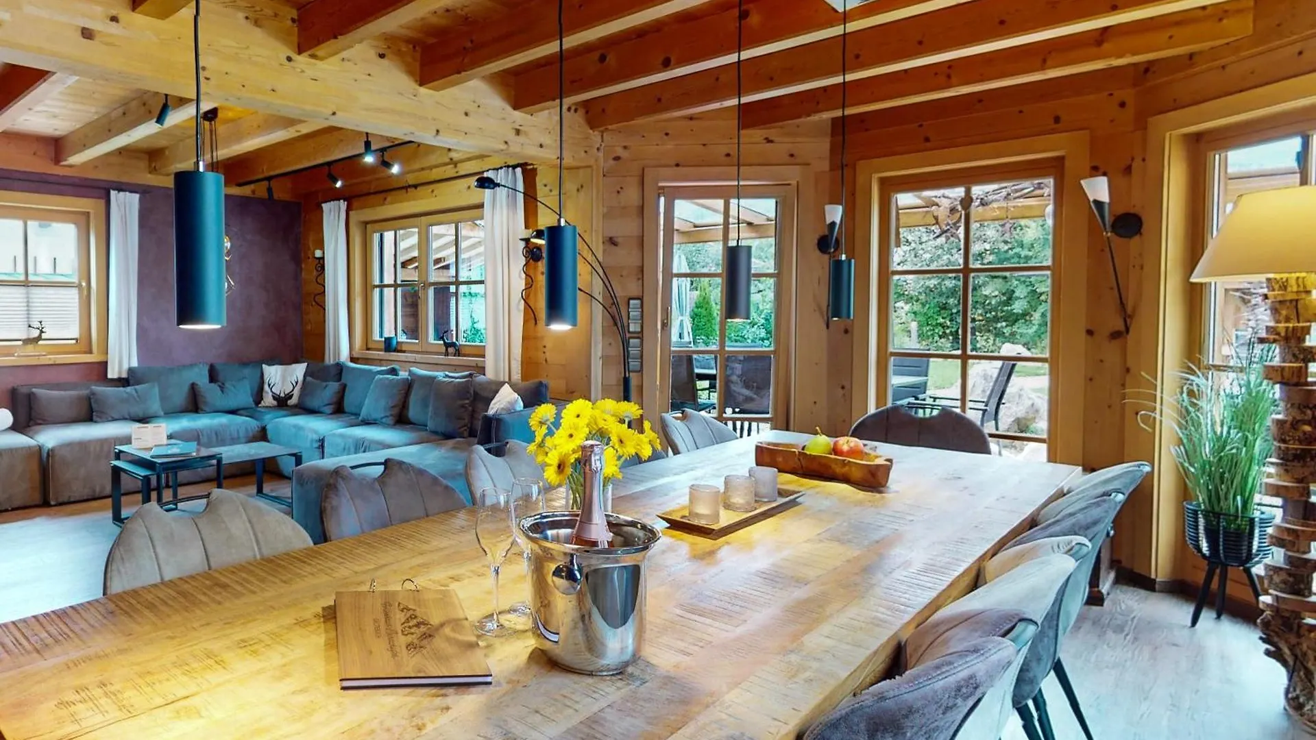 Ferienhaus Loisachufer Garmisch-Partenkirchen Germany