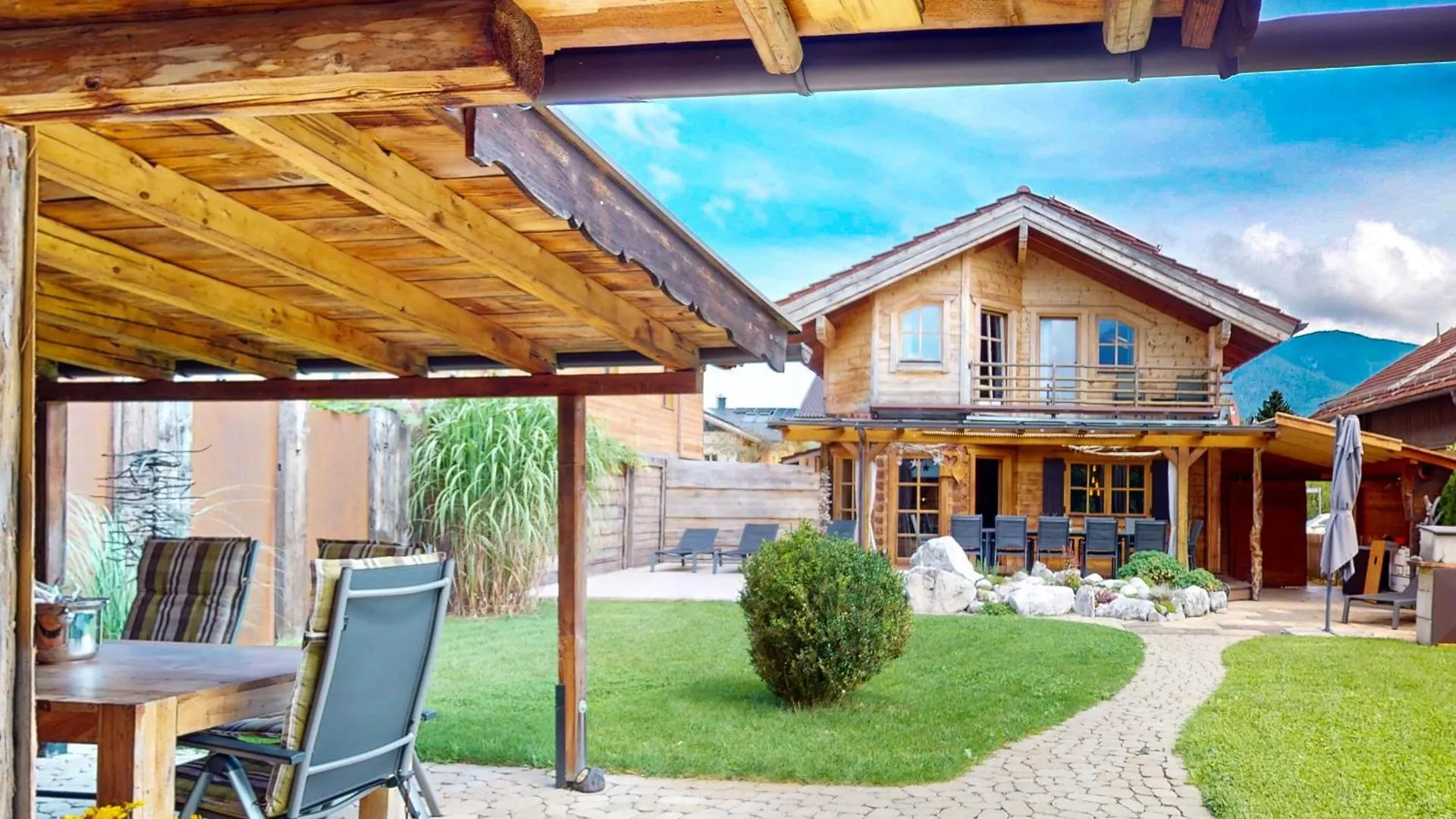 Ferienhaus Loisachufer Garmisch-Partenkirchen