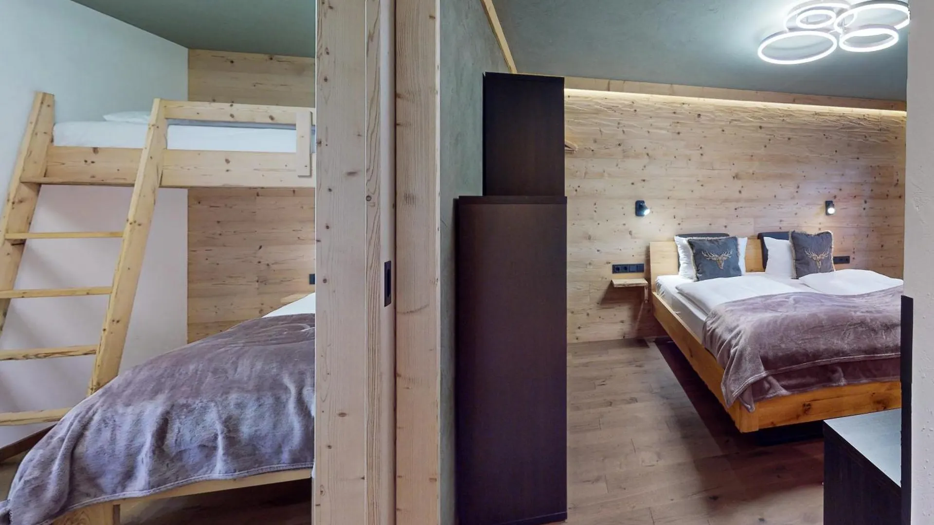 Ferienhaus Loisachufer Garmisch-Partenkirchen Holiday home