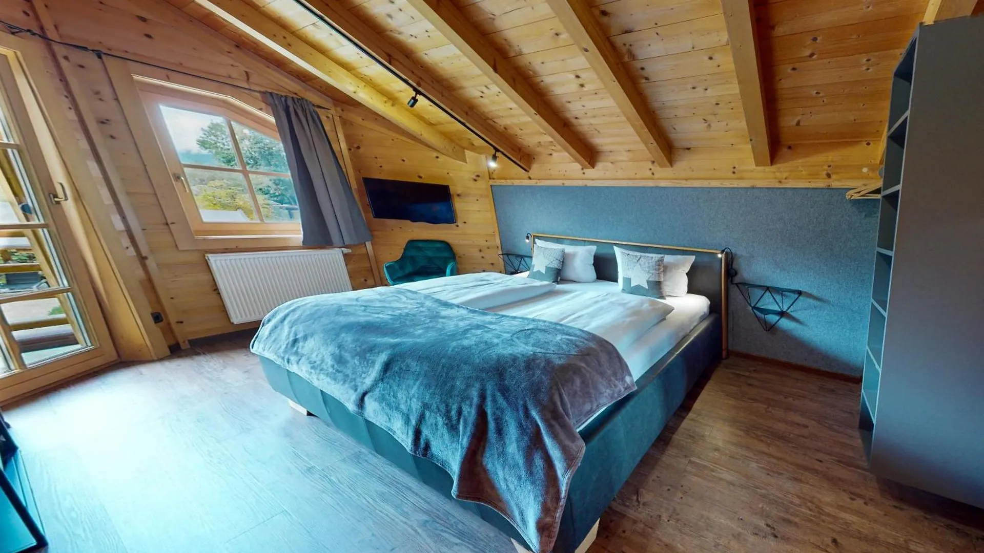 Ferienhaus Loisachufer Garmisch-Partenkirchen 0*,